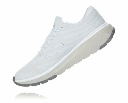 HOKA Men's Cavu 3