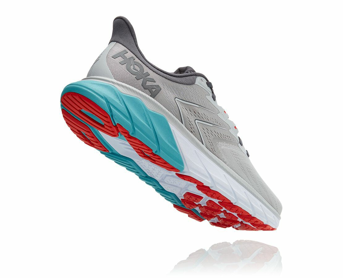 HOKA Men's Arahi 5